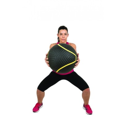 BALÓN MEDICINAL CROSSFIT WALL BALL. Fabricado en caucho de una sola pieza. Diámetro 45 cm. Peso 3 kg.