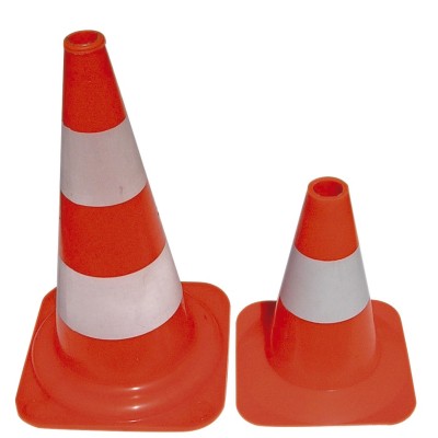 CONO de tráfico 50 cm.