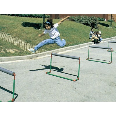 VALLA DE SALTOS DE PVC